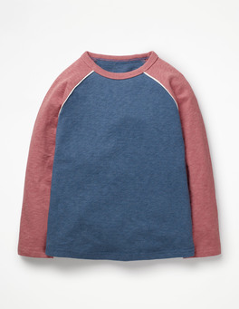 Raglan T-shirt