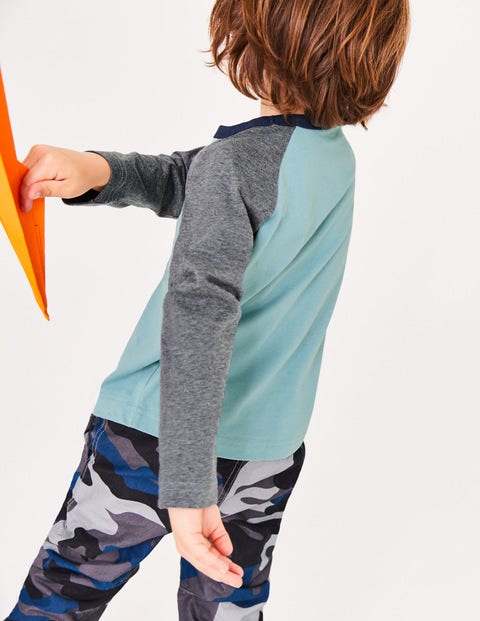 Printed Raglan T-Shirt - Dolphin Blue Penguin Printed Raglan T-Shirt - Dolphin Blue Penguin