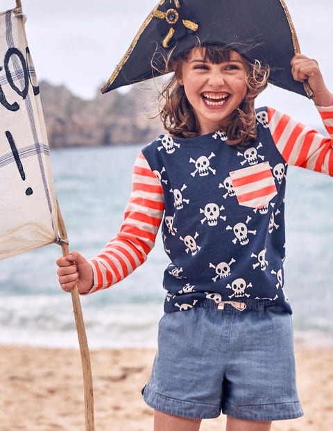 Hotchpotch Pocket T-Shirt - Starboard Blue Skulls Hotchpotch Pocket T-Shirt - Starboard Blue Skulls