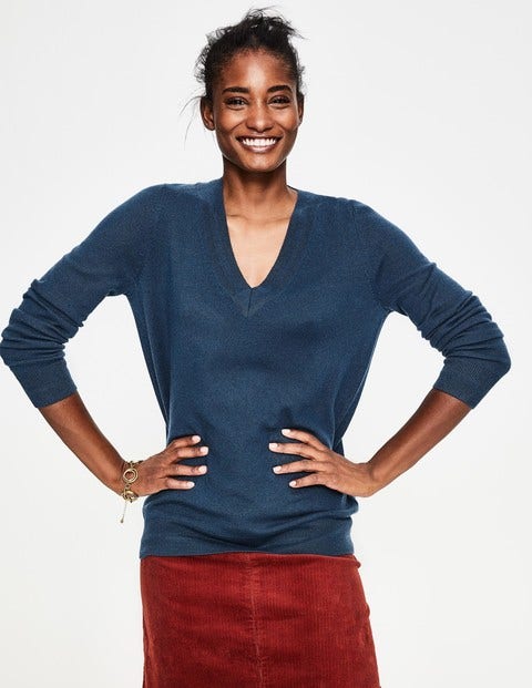 Cashmere Relaxed V-Neck Jumper - Seaweed Cashmere Relaxed V-Neck Jumper - Seaweed