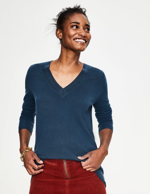 Cashmere Relaxed V-Neck Jumper - Seaweed Cashmere Relaxed V-Neck Jumper - Seaweed