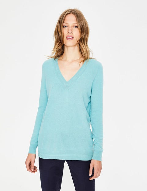 Cashmere Relaxed V-Neck Jumper - Aquamarine Cashmere Relaxed V-Neck Jumper - Aquamarine