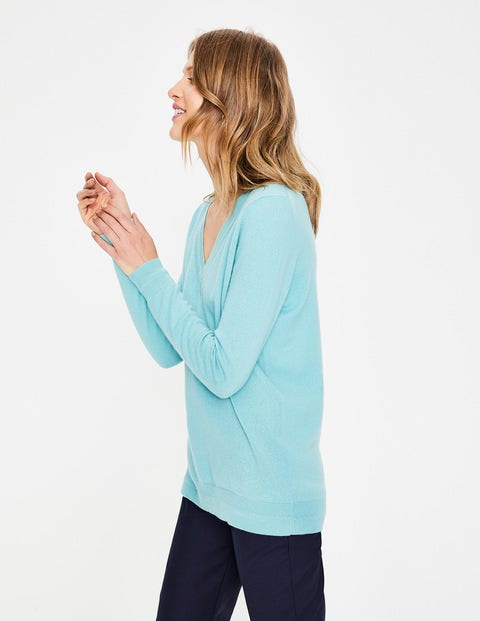 Cashmere Relaxed V-Neck Jumper - Aquamarine Cashmere Relaxed V-Neck Jumper - Aquamarine