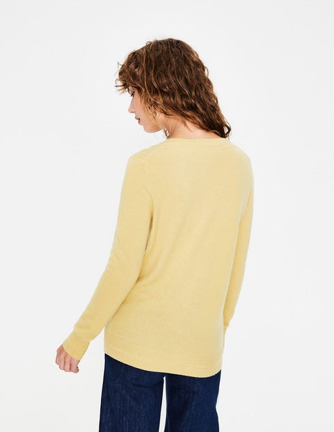 Cashmere Relaxed V-Neck Jumper - Buttercup Cashmere Relaxed V-Neck Jumper - Buttercup