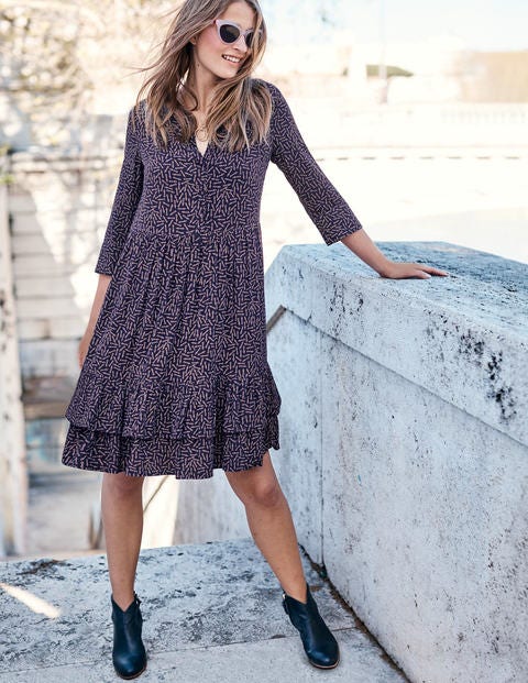 Relaxed Tiered Hem Shirt Dress