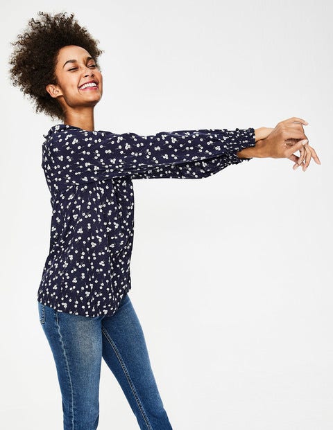Sadie Seidenbluse - Navy, Kleine Blüten Sadie Seidenbluse - Navy, Kleine Blüten