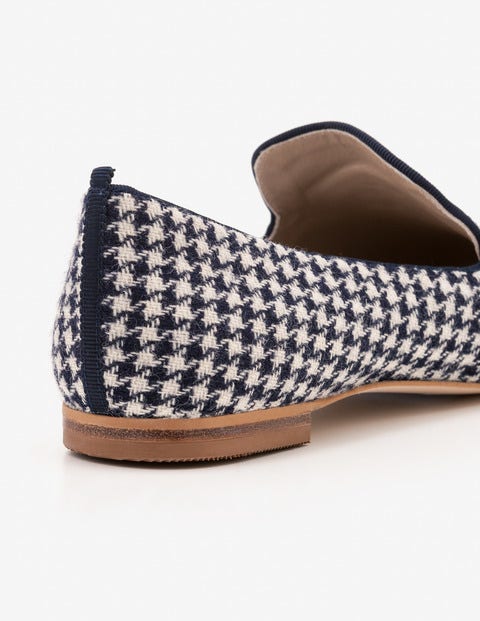 Elsie Embroidered Slippers - Navy and Ivory Puppytooth Elsie Embroidered Slippers - Navy and Ivory Puppytooth