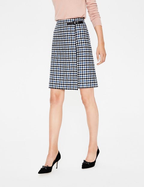 Faye Tweed Kilt - Navy and Cyan Houndstooth Faye Tweed Kilt - Navy and Cyan Houndstooth