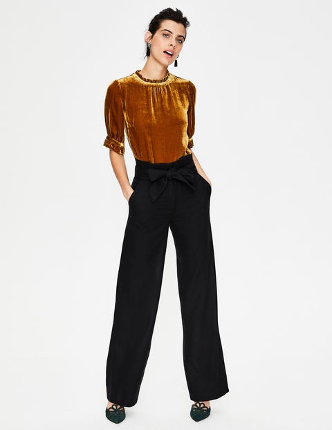 Rosemoor Paperbag Pants - Black Rosemoor Paperbag Pants - Black