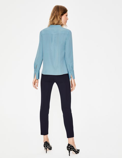 Macie Blouse - Heritage Blue Macie Blouse - Heritage Blue