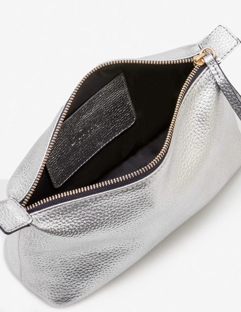 Small Leather Washbag - Silver Metallic Small Leather Washbag - Silver Metallic