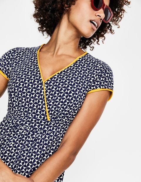 Casual Jersey Dress - Navy Graphic Geo Casual Jersey Dress - Navy Graphic Geo