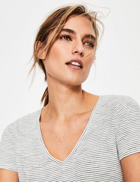 The Cotton V-neck Tee - Ivory/Navy The Cotton V-neck Tee - Ivory/Navy