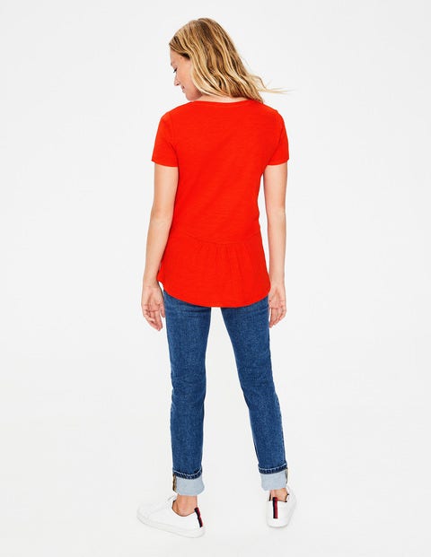 Das Baumwoll-T-Shirt Mit Rückendetail - Knalliges Rot Das Baumwoll-T-Shirt Mit Rückendetail - Knalliges Rot
