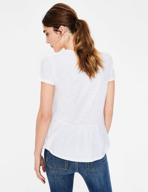 Das Baumwoll-T-Shirt Mit Rückendetail - Weiß Das Baumwoll-T-Shirt Mit Rückendetail - Weiß