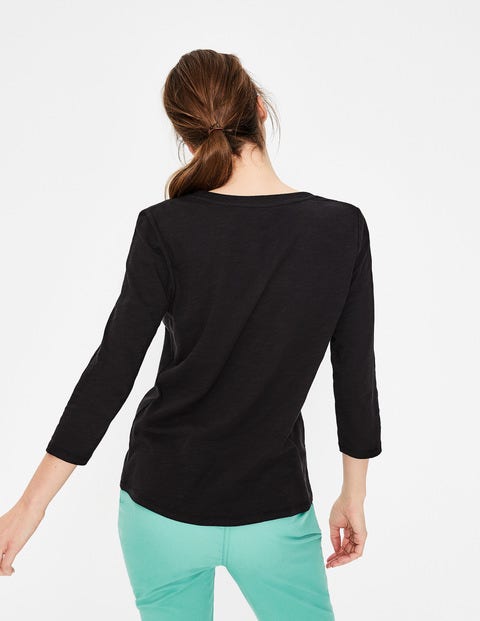 The Cotton Notch Tee - Black The Cotton Notch Tee - Black