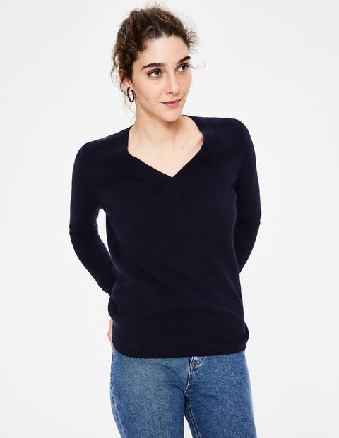 Cashmere Relaxed V-Neck Jumper - Navy Cashmere Relaxed V-Neck Jumper - Navy