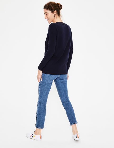 Cashmere Relaxed V-Neck Jumper - Navy Cashmere Relaxed V-Neck Jumper - Navy