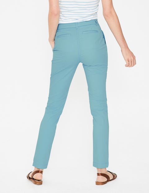 Helena Chinohose - Fischreiherblau Helena Chinohose - Fischreiherblau