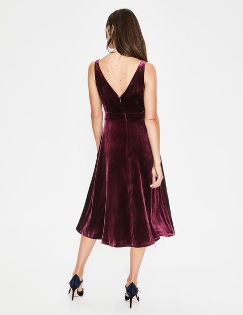 Thomasina Velvet Midi Dress - Mulled Wine Thomasina Velvet Midi Dress - Mulled Wine