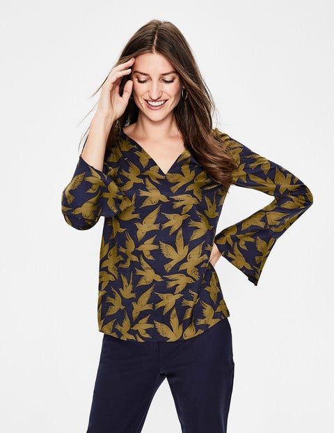 Lucie Top - Trumpet, Swooping Birds Lucie Top - Trumpet, Swooping Birds