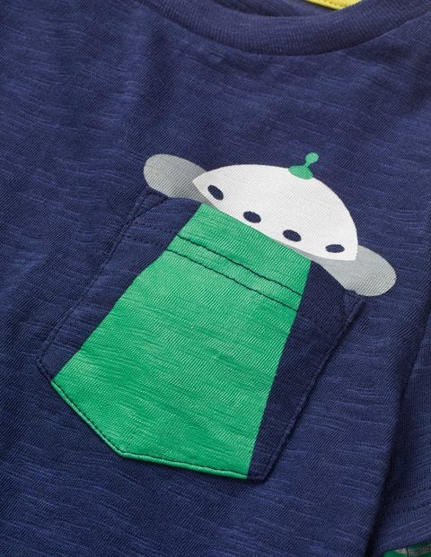 Layered Graphic Pocket T-Shirt - College Blue Layered Graphic Pocket T-Shirt - College Blue