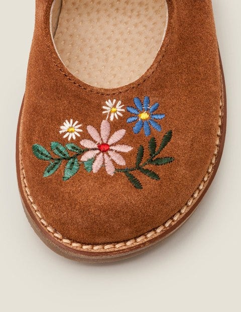 Originelle Spangenschuhe - Hellbraun Originelle Spangenschuhe - Hellbraun
