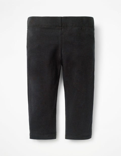 Kurz Geschnittene Einfarbige Leggings - Schwarz Kurz Geschnittene Einfarbige Leggings - Schwarz