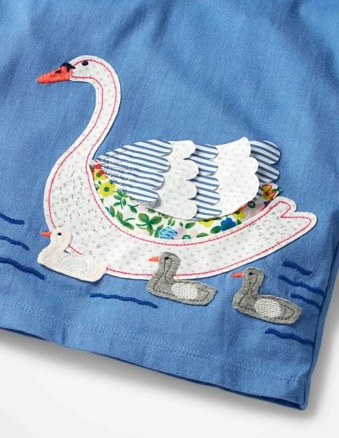 Animal Appliqué T-Shirt - Elizabethan Blue Swan Animal Appliqué T-Shirt - Elizabethan Blue Swan