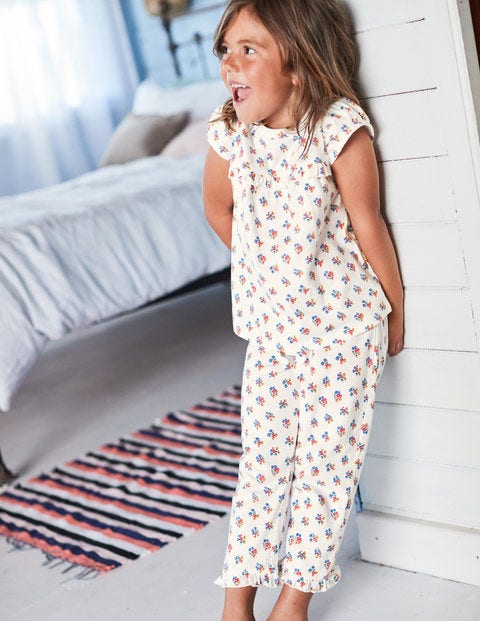 Pretty Pyjamas - Ivory Vintage Posy Pretty Pyjamas - Ivory Vintage Posy