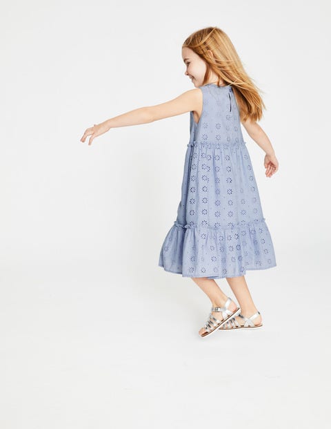 Gestuftes Midikleid Mit Stickerei - Glockenblumenblau Gestuftes Midikleid Mit Stickerei - Glockenblumenblau