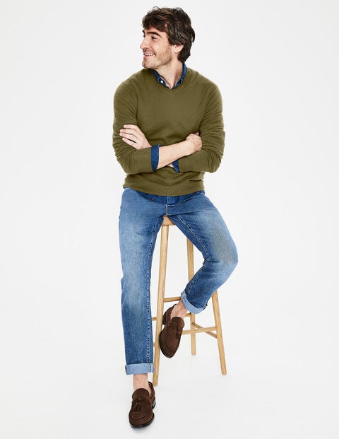 Cashmere V-Neck - Kiwi Green Cashmere V-Neck - Kiwi Green