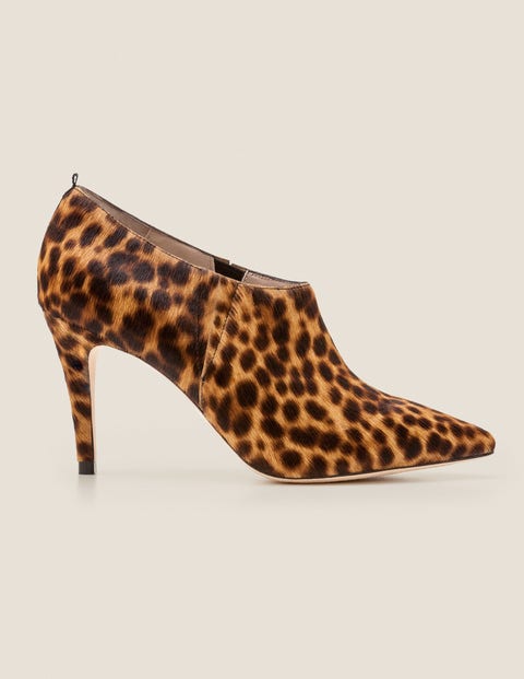 Chaussures Façon Bottines Heswall - Motif léopard fauve Chaussures Façon Bottines Heswall - Motif léopard fauve