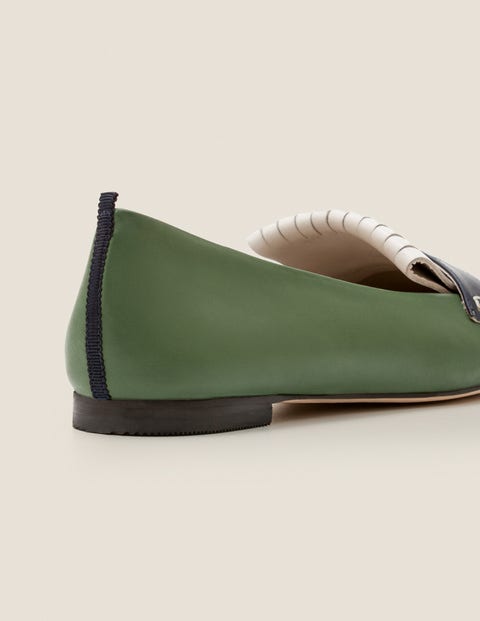 Bea Fringe Flats - Broad Bean/Navy Bea Fringe Flats - Broad Bean/Navy