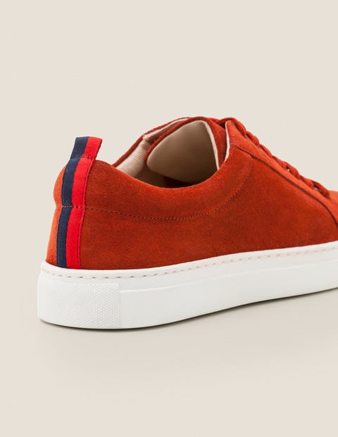 Classic Sneakers - Conker Classic Sneakers - Conker
