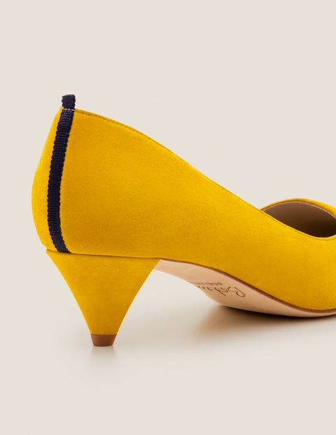 Chaussures À Petits Talons Dora - Safran Chaussures À Petits Talons Dora - Safran