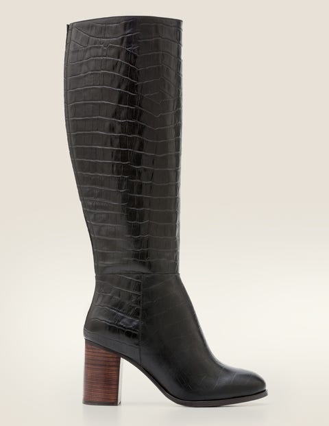 knee high walking boots uk