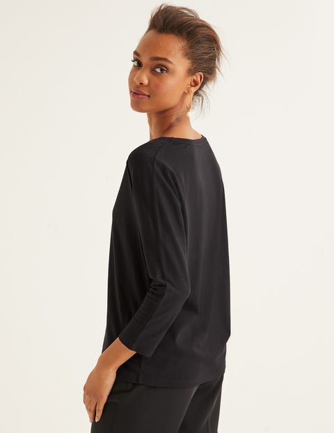 Supersoft Relaxed Voop Tee - Black Supersoft Relaxed Voop Tee - Black