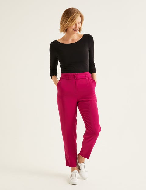 Double Layer Scoop Back Top - Black Double Layer Scoop Back Top - Black