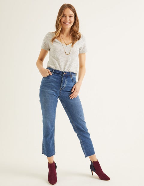The Cotton V-neck Tee - Ivory/Navy The Cotton V-neck Tee - Ivory/Navy