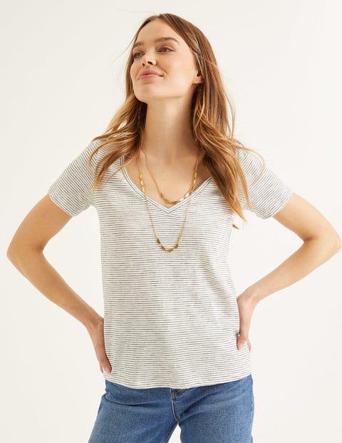 The Cotton V-neck Tee - Ivory/Navy The Cotton V-neck Tee - Ivory/Navy