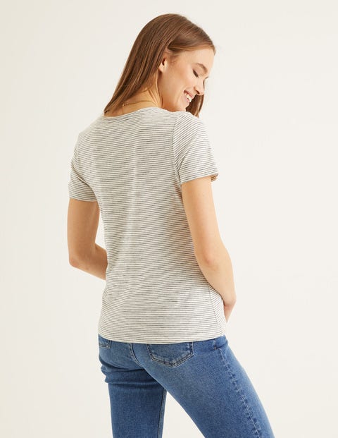 The Cotton V-neck Tee - Ivory/Navy The Cotton V-neck Tee - Ivory/Navy