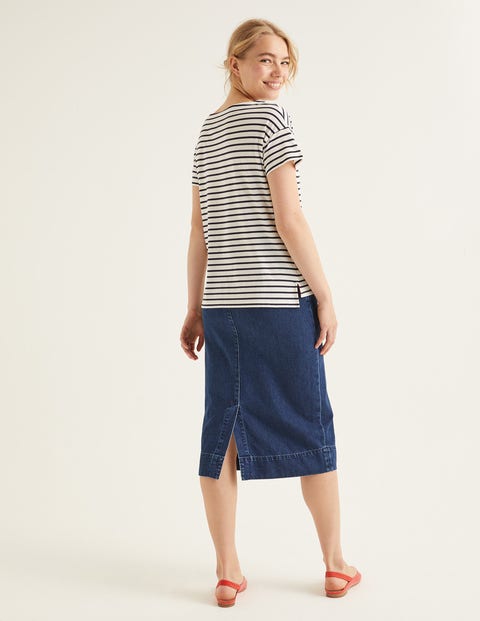 Superweiches Shirt mit U-Boot-Ausschnitt - Naturweiß/Navy Superweiches Shirt mit U-Boot-Ausschnitt - Naturweiß/Navy