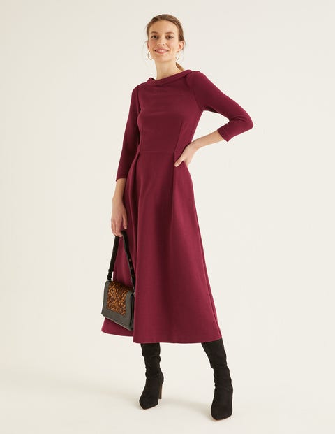 Violet Ottoman-Kleid - Rubinrot Violet Ottoman-Kleid - Rubinrot