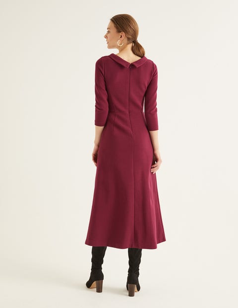 Violet Ottoman-Kleid - Rubinrot Violet Ottoman-Kleid - Rubinrot