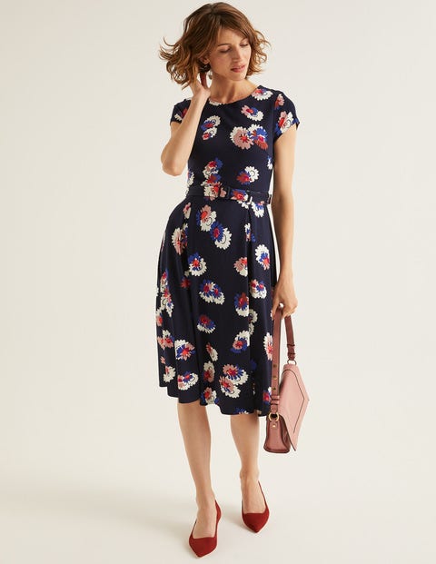 Aida Jerseykleid - Französisches Navy, Gemalte Gänseblümchen Aida Jerseykleid - Französisches Navy, Gemalte Gänseblümchen