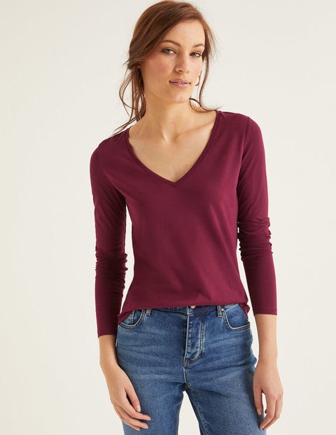 Supersoft V-Neck Tee - Ruby Ring Supersoft V-Neck Tee - Ruby Ring