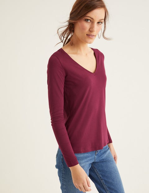 Supersoft V-Neck Tee - Ruby Ring Supersoft V-Neck Tee - Ruby Ring