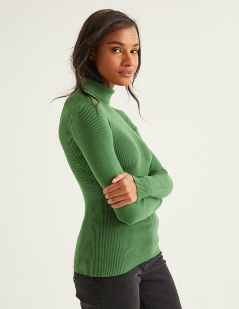 Tilly Rollkragenpullover aus Baumwolle - Ackerbohnengrün Tilly Rollkragenpullover aus Baumwolle - Ackerbohnengrün