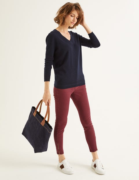 Lässiger Kaschmirpullover mit V-Ausschnitt - Navy Lässiger Kaschmirpullover mit V-Ausschnitt - Navy